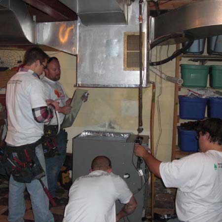 Kettle Moraine team helping others out with a new furnace